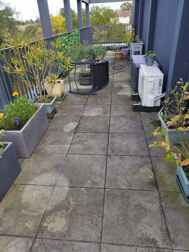 Terrasse avant nettoyage