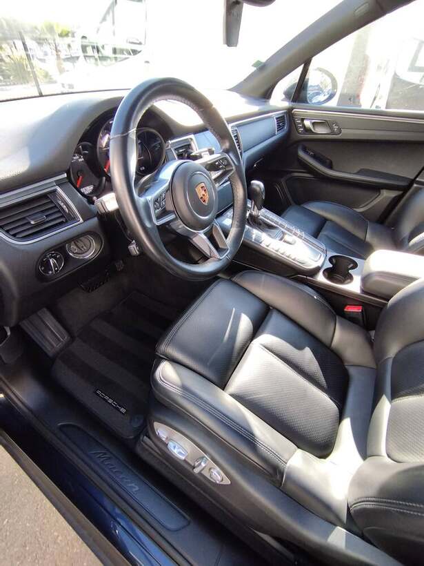 Intérieur Porsche Macan après nettoyage